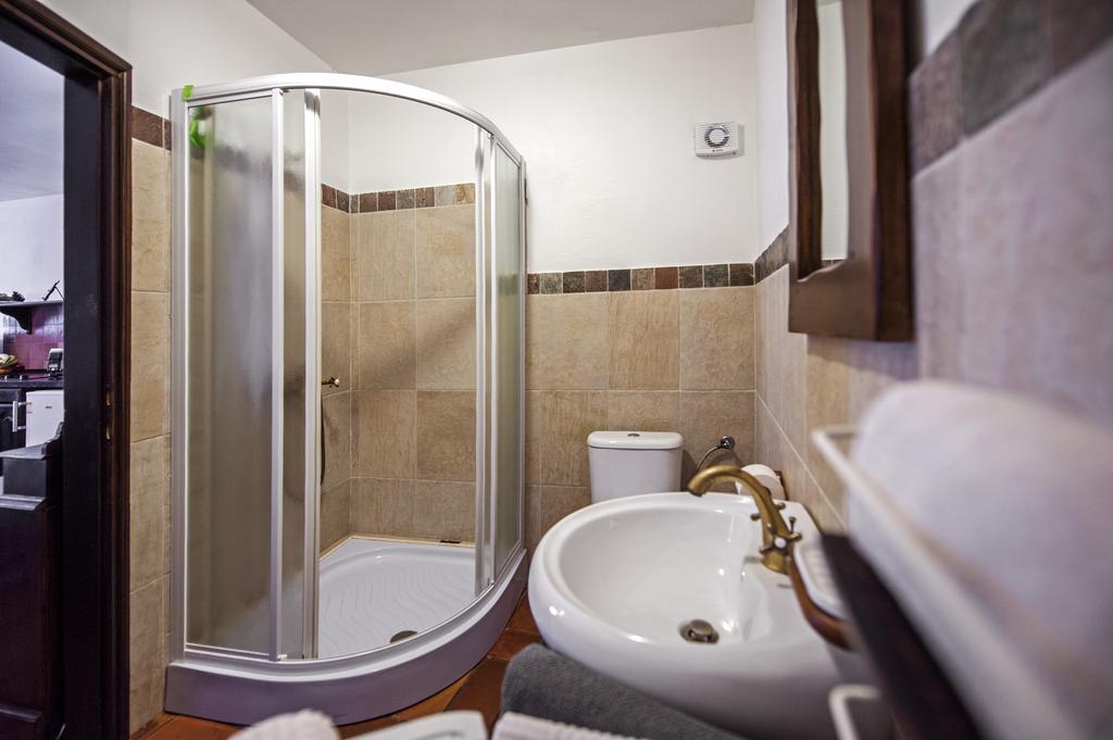 Apartments Taylor Ровинь Экстерьер фото